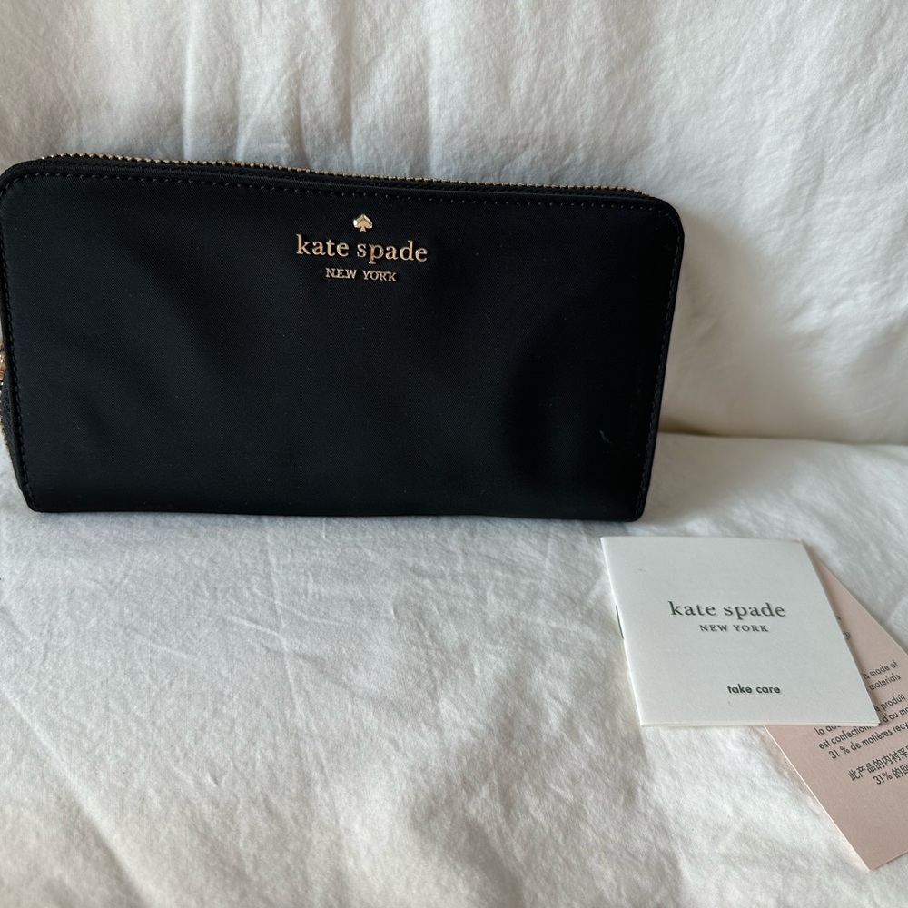 Large Kate Spade Continental Wallet